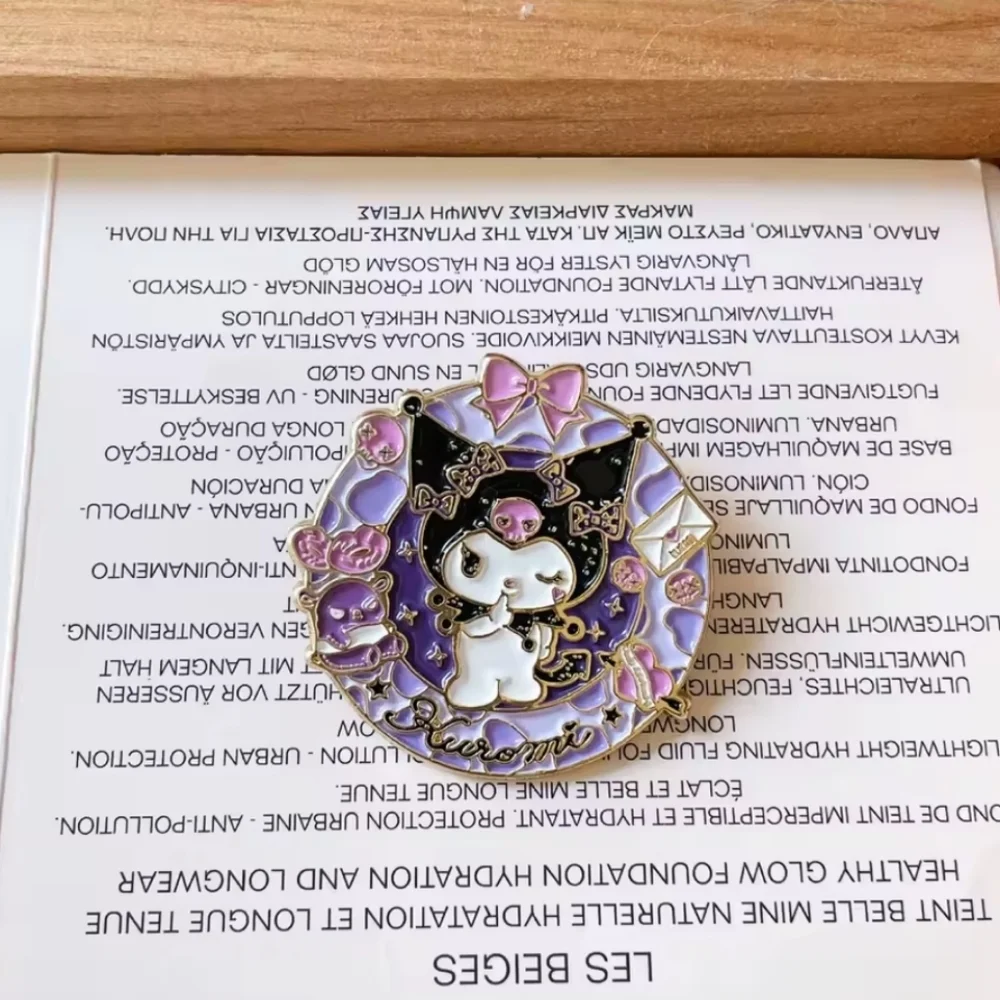 Vibrant hello kitty Sanrio Kuromi Cat Brooch with Decorative Border women's pin